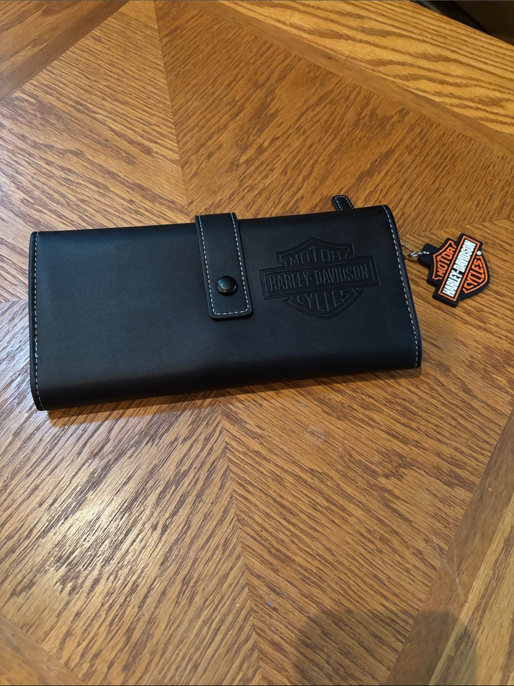 Harley-Davidson Black Faux Women’s Wallet with Embossed Logo.